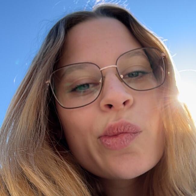 Babysitter in Lokeren: Shauni