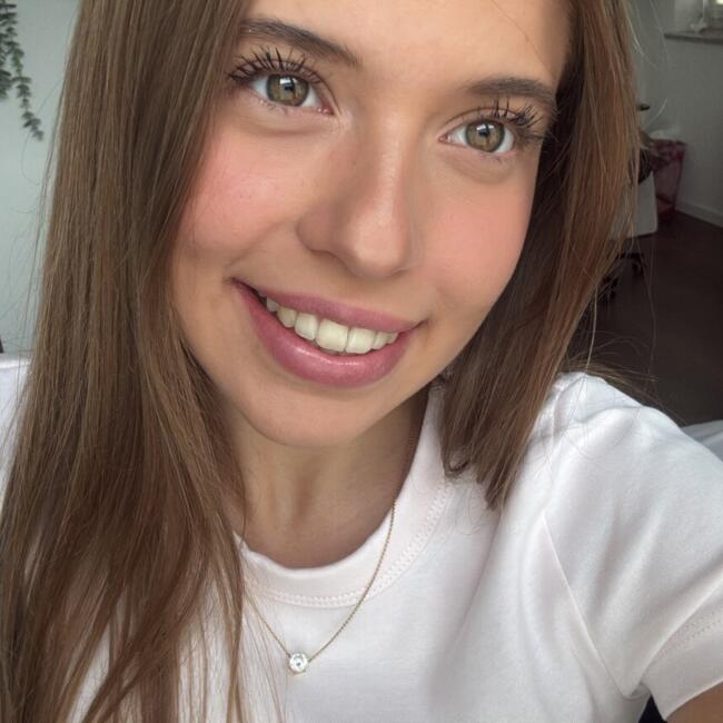 Babysitter in Kürten: Julia