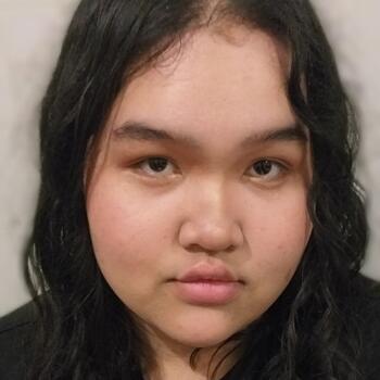 Babysitter in Betton: Thyda