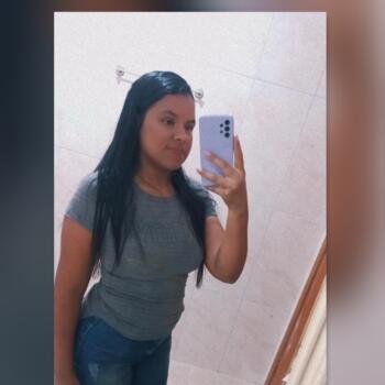 Emprego de babá em Viamão: emprego de babá Natasha