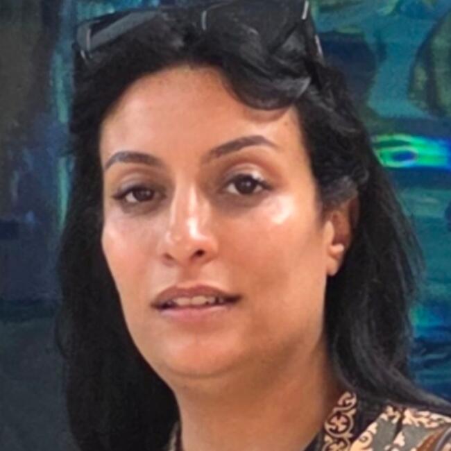 Babysitter in Aubervilliers: Hakima