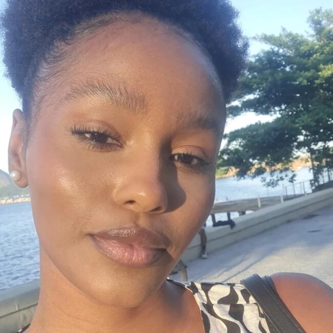 Babysitter in Itaguaí: Rayane