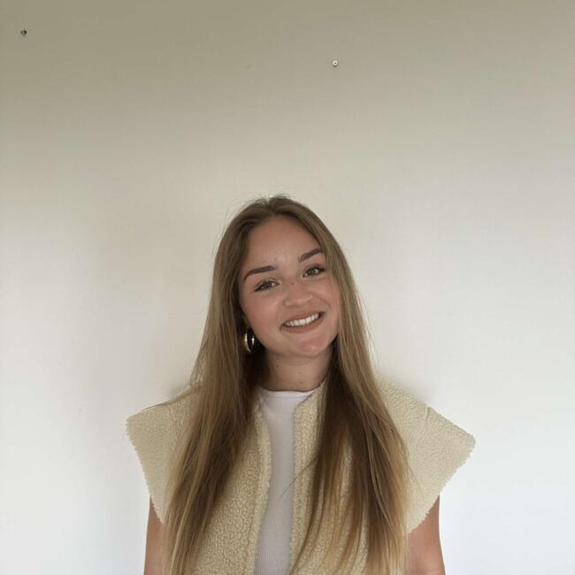 Babysitter in Les Lucs-sur-Boulogne: Louane