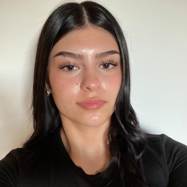 Niñera en Peñaflor: Thaise