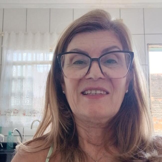 Babá em Mogi das Cruzes: Tania