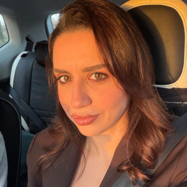 Babysitter in The Hague: Zeineb