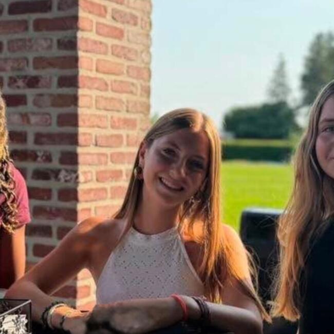 Baby-sitter à Jurbise: Faustine