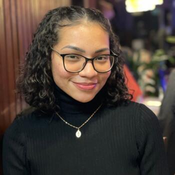 Babysitter Ananindeua: Driane