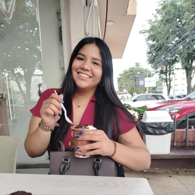 Niñera en Cali: Laura Sofia Alvarez