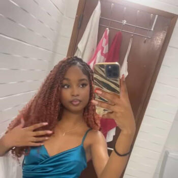 Babysitter em Loures: Lucyanne