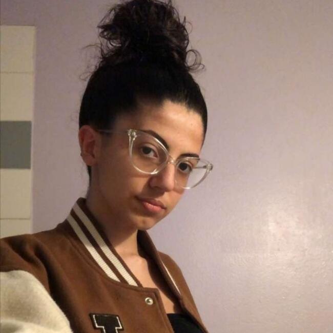 Babysitter in Vitry-sur-Seine: Sara
