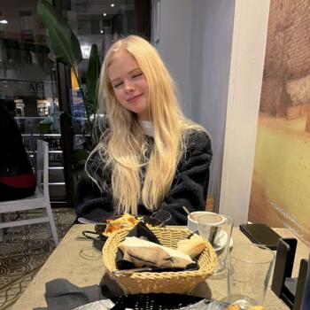 Babysitter in Knivsta: Selma