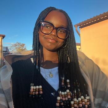 Babysitter in Paris: Raphaella