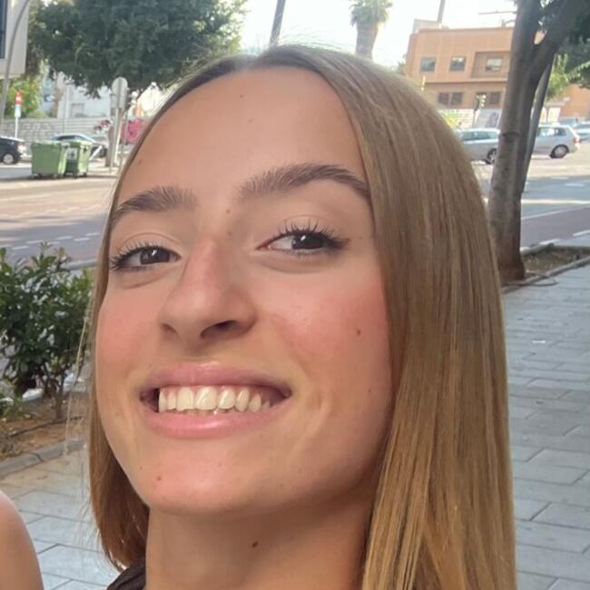 Niñera en La Eliana: Maria