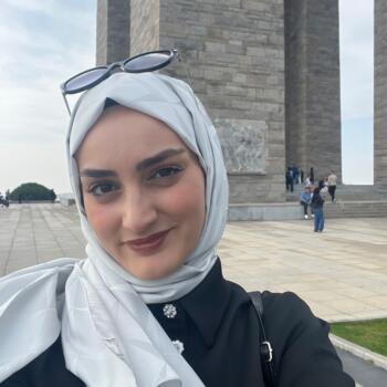 Babysitter in Edirne: Kübra Almila