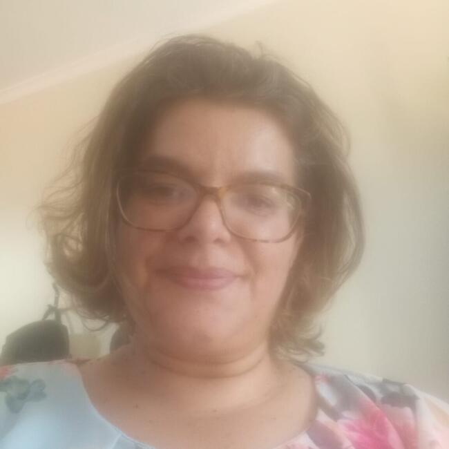 Babysitter in Valongo (Distrito de Aveiro): Joana