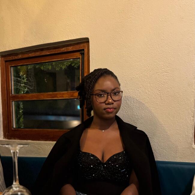 Babysitter in Agualva: Jasmim