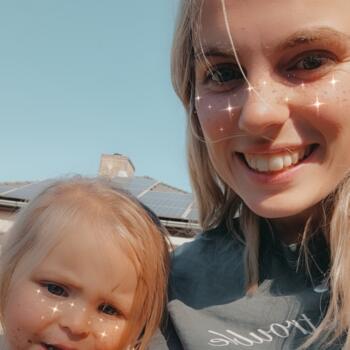 Babysitter Job in Zelzate: Babysitter Job Lisenca