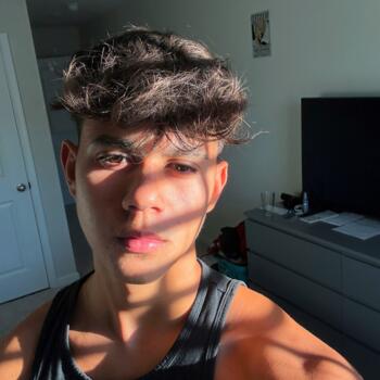 Babysitter in Frederick: Lucas