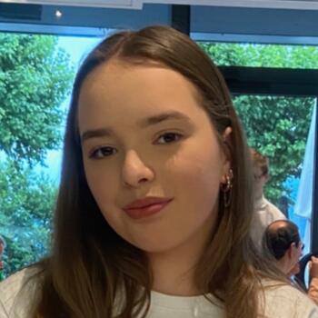 Babysitter in Vincennes: Jade