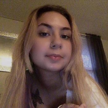 Babysitter in Cleveland: Roxanna