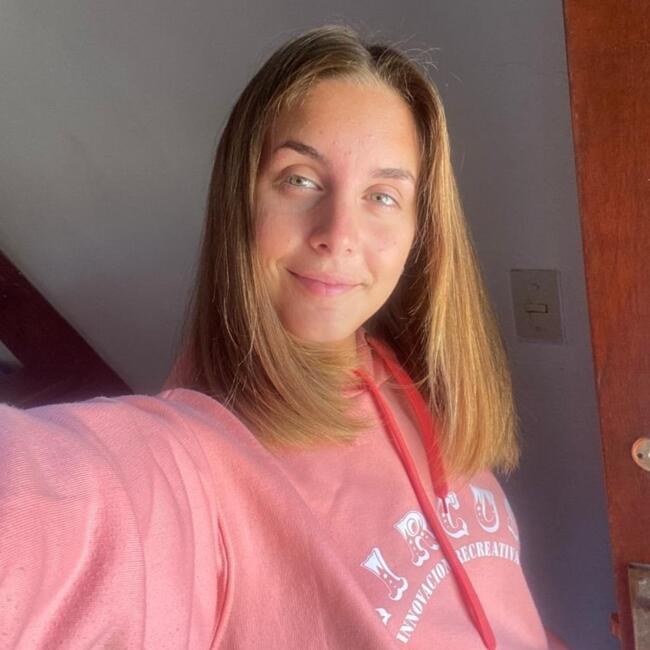 Niñera en Caseros (Buenos Aires): Jazmin