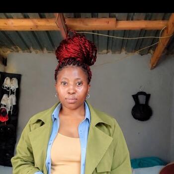 Babysitter in Ebony Park: Sibongile