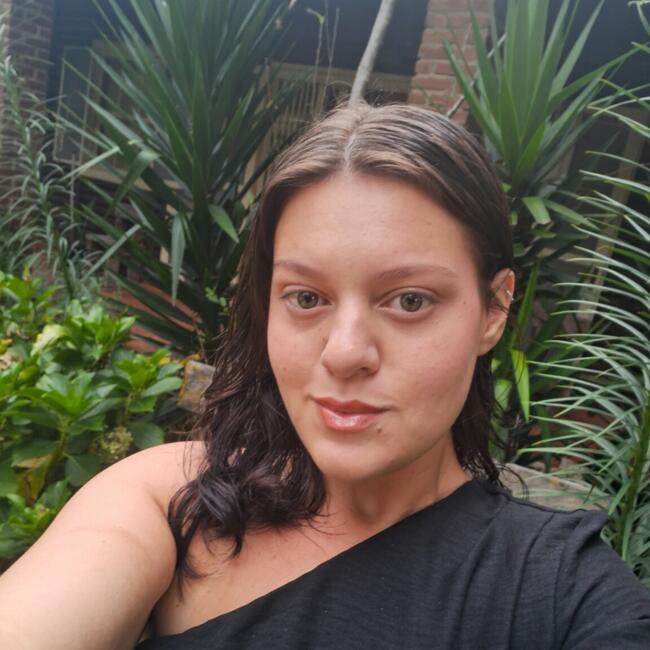 Babá em Tijucas: Karin Manueli