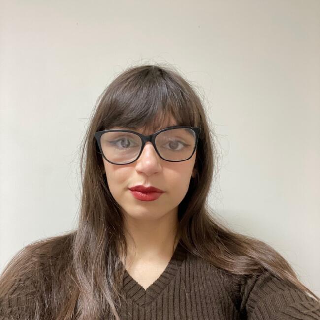 Babá em Curitiba: Milena