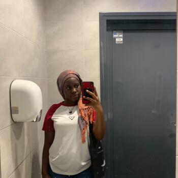 Babysitter Piacenza: Fatou khary