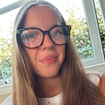 Babysitter in Poitiers: Maelys