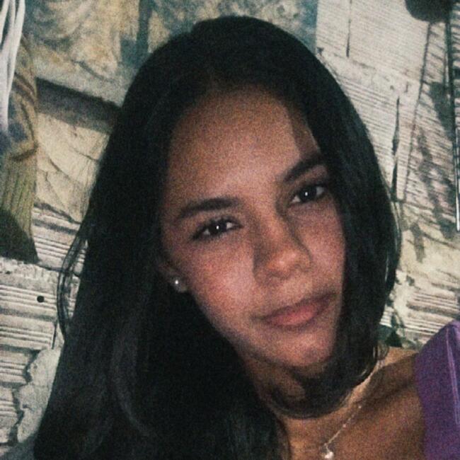 Babá em Fortaleza: Rebeca