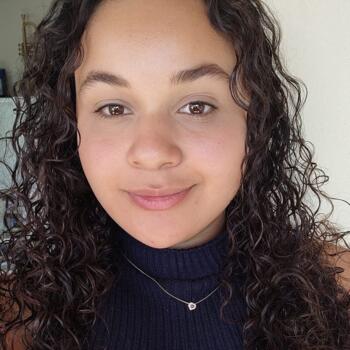 Babá em Paulínia: Lauryene