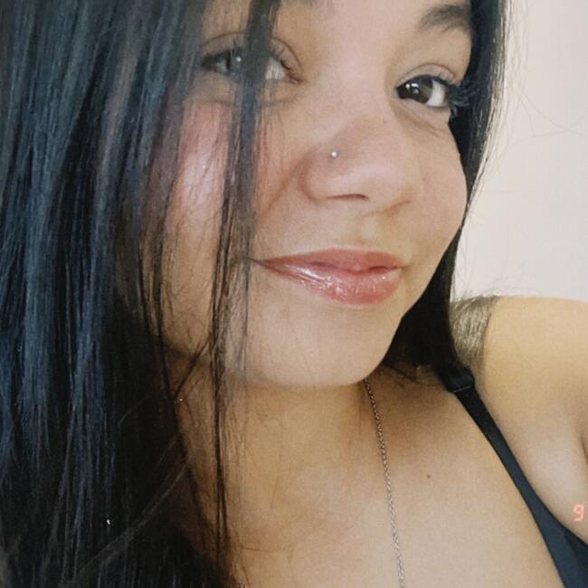 Babysitter em Almada: Ana