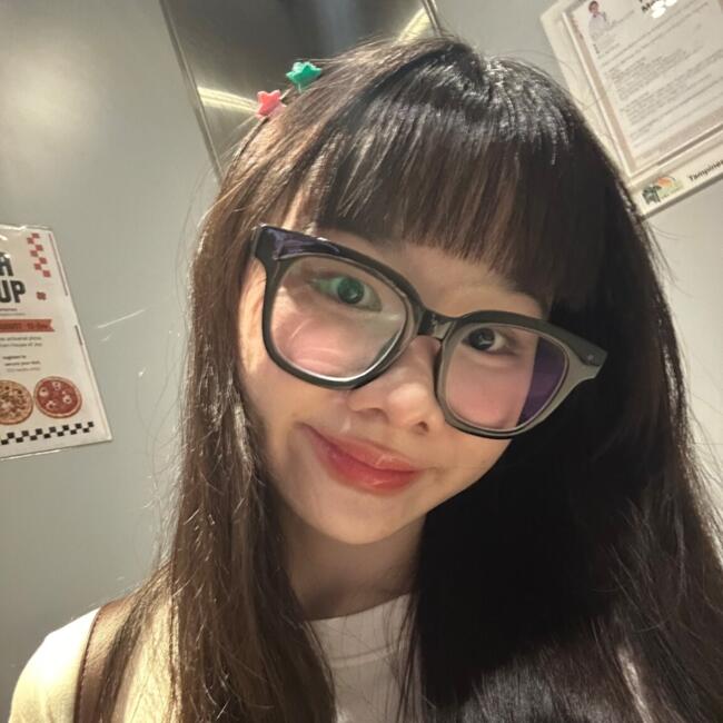 Babysitter di Singapore: Chloe