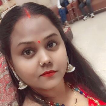 बेबीसिटर दिल्ली: Indu