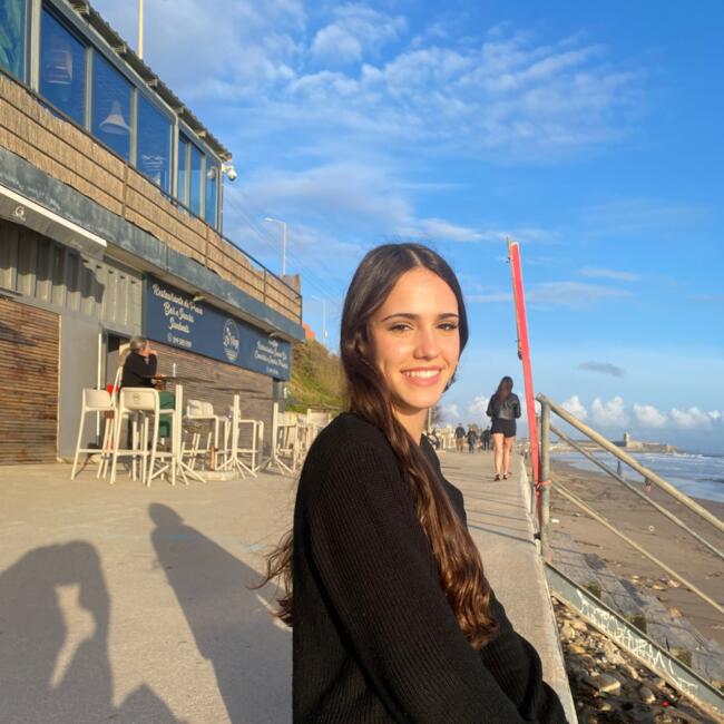 Trabalho de babysitting em São Domingos de Rana: Maria