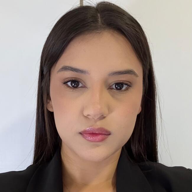 Babá em Marabá: Kayllane Martins