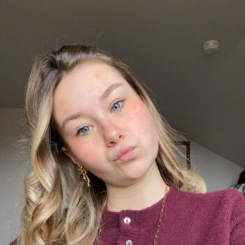 Babysitter in Limoges: Leha