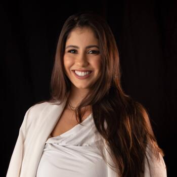 Babysitter Barretos: Natacha