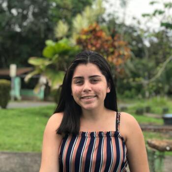 Niñera en Desamparados (San José): Nayeli