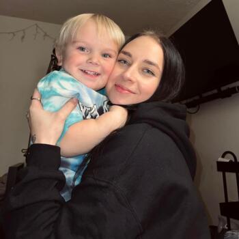 Babysitter in Louisville: Arial