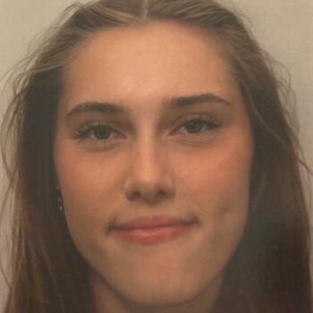 Babysitter in Odense: Viola