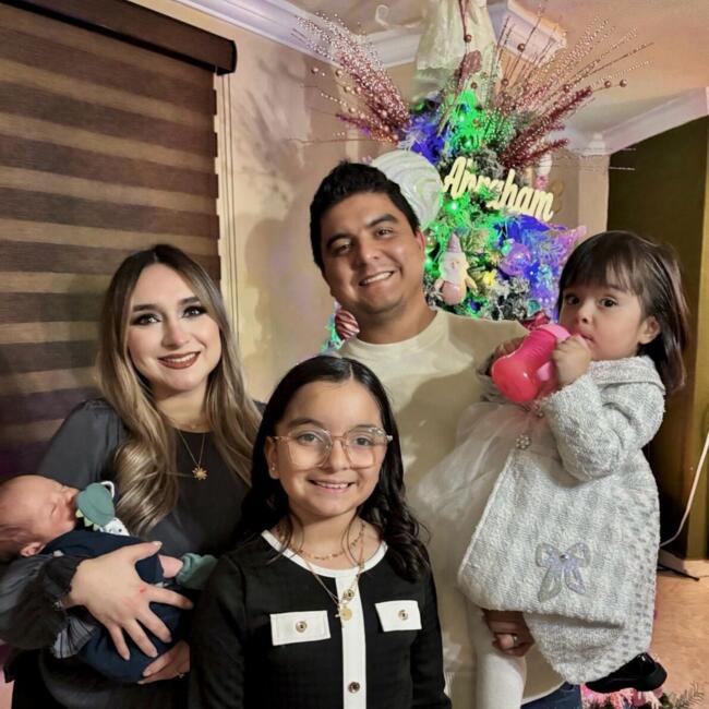 Babysitting job in Piedras Negras: Abraham