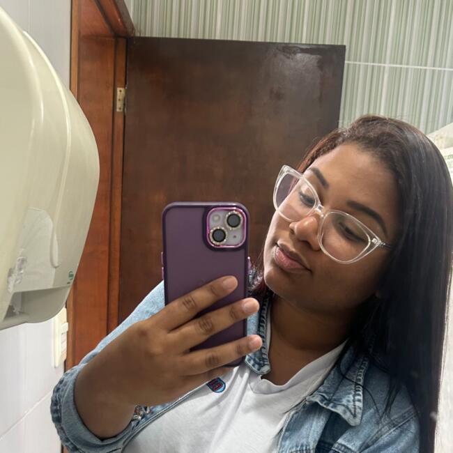 Babysitter in Nova Iguaçu: Giovanna Ferreira