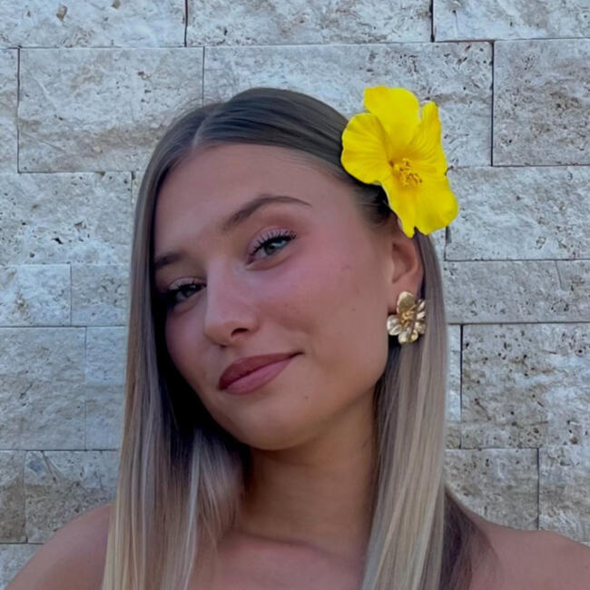 Babysitter in Cagnes-sur-Mer: Lisa