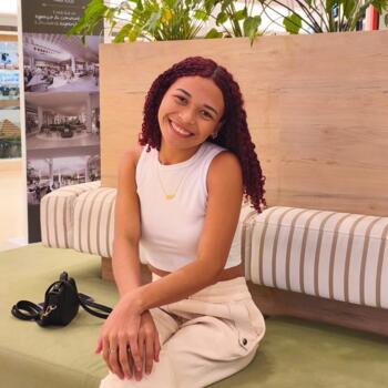 Babysitter in Vitória: Hélica Naiady