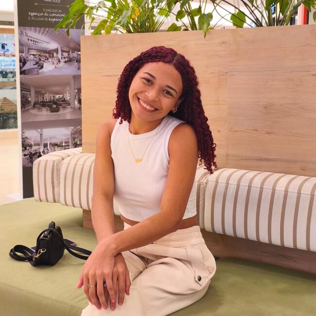 Babysitter in Vitória: Hélica Naiady