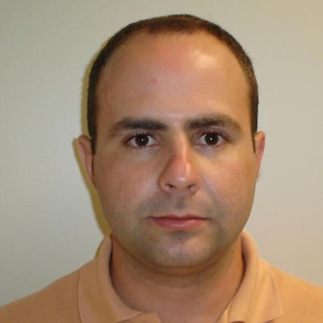 Emprego de babá em Varginha: Miguel