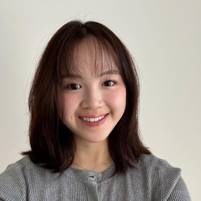 Babysitter in Sydney: Jia Yi Choong